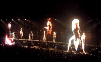 U2